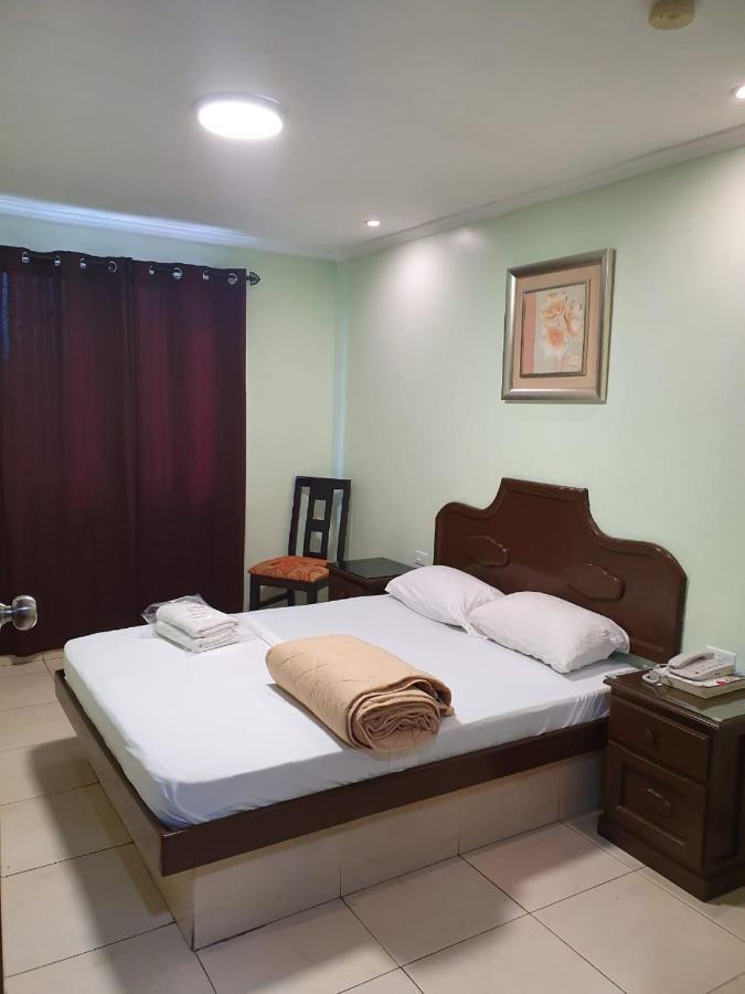 Residencial La Cantora Hotel Panama-Stad Buitenkant foto
